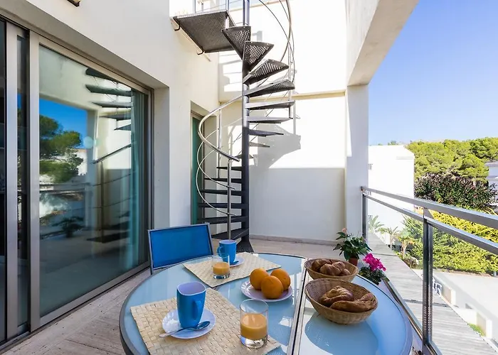 Penthouse La Nau By Homevillas360 Lejlighed Port de Pollença